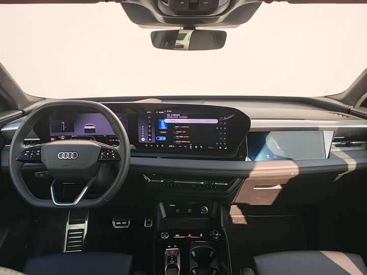 Фото 7 - Audi Q6L e-tron