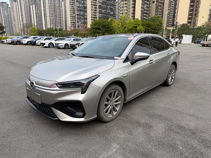 Фото 1 - GAC Aion S