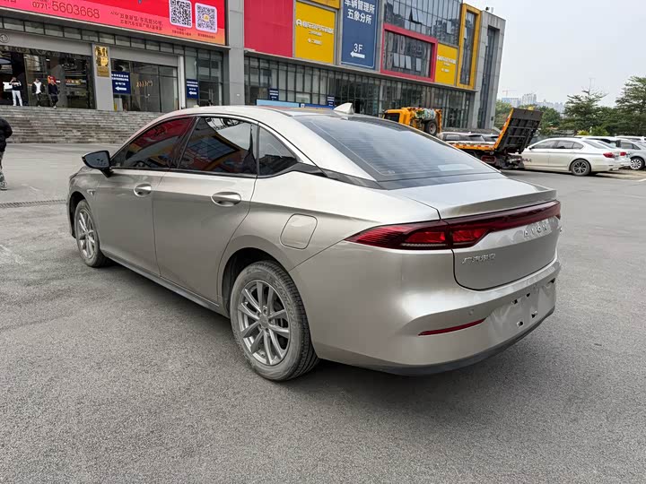 Фото 5 - GAC Aion S