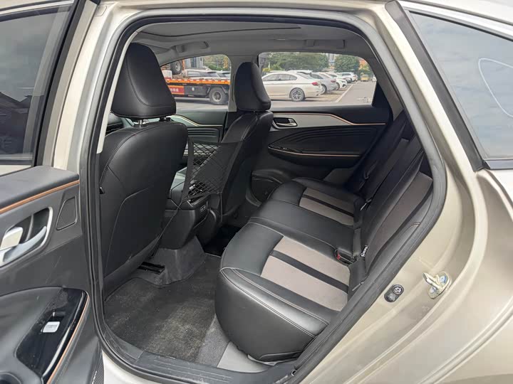 Фото 8 - GAC Aion S