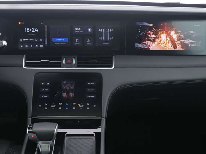 Фото 7 - LiXiang One