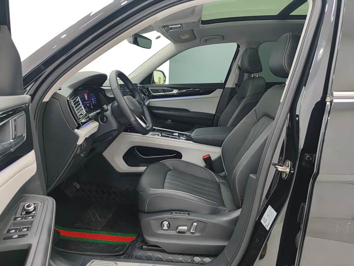 Фото 7 - Volkswagen Teramont Pro