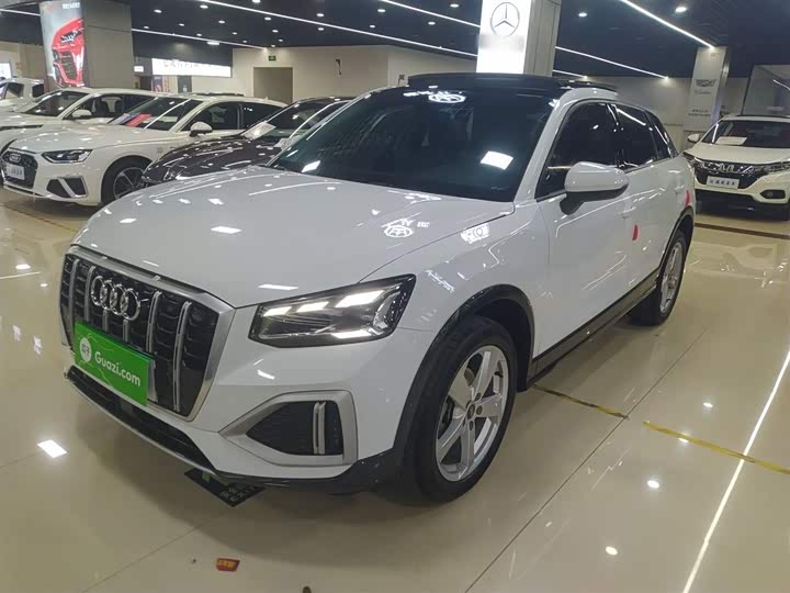 Фото 2 - Audi Q2L