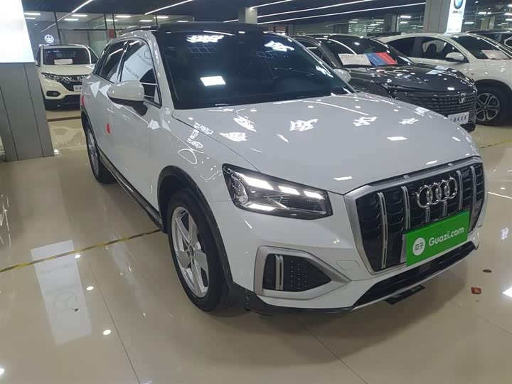 Фото 4 - Audi Q2L