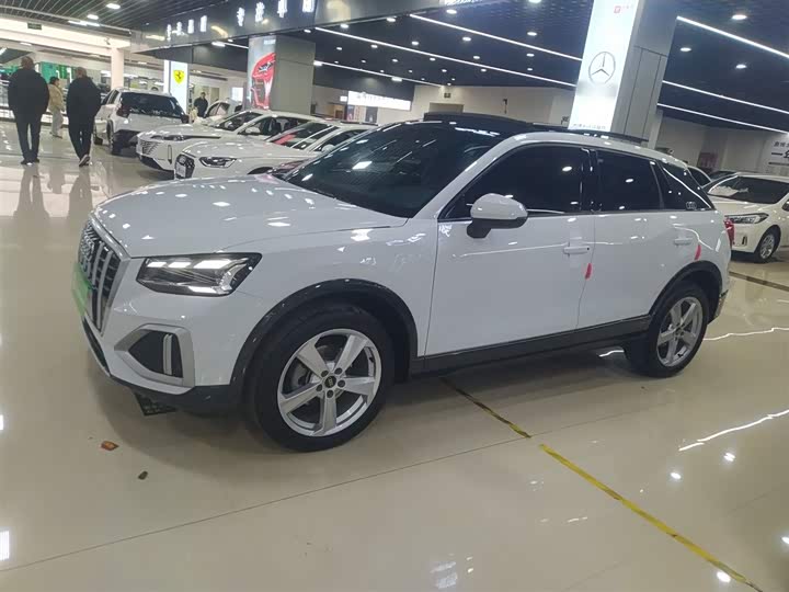 Фото 5 - Audi Q2L