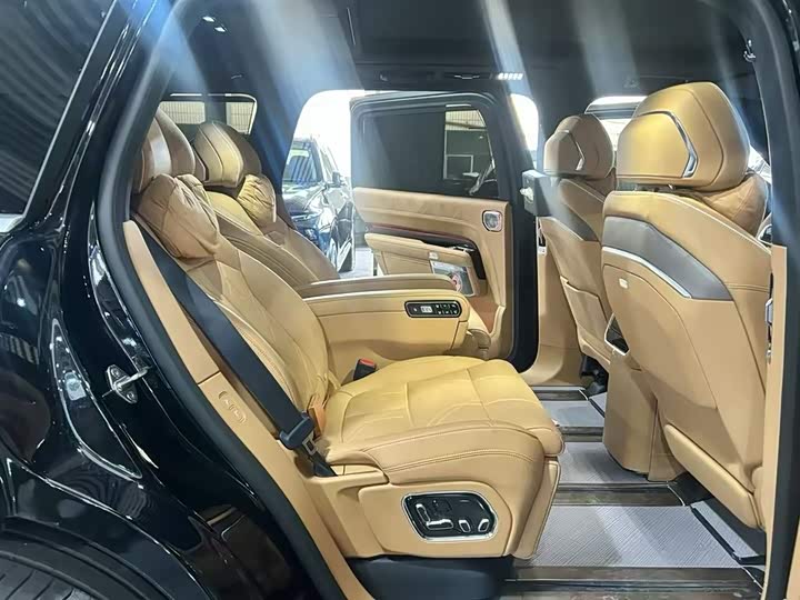 Фото 2 - Zeekr 9X