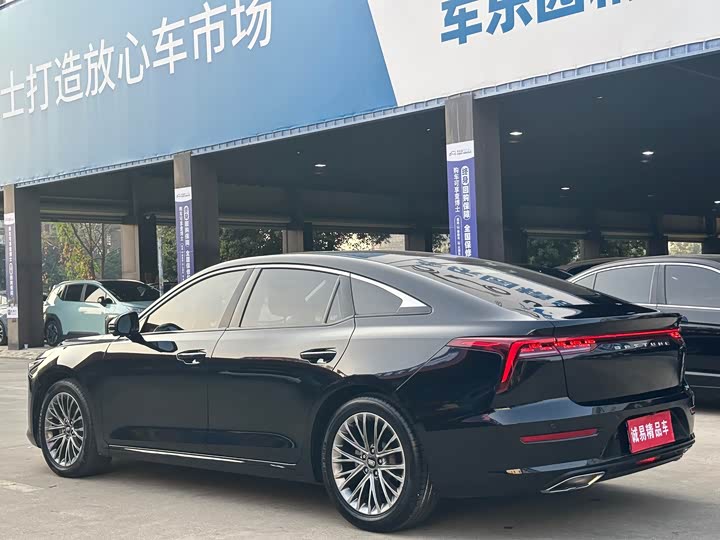 Фото 4 - Bestune B70