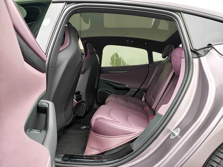 Фото 7 - Xiaomi SU7