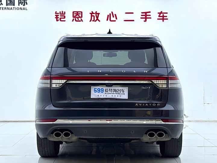 Фото 4 - Lincoln Aviator