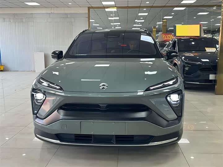 Фото 2 - Nio ES6