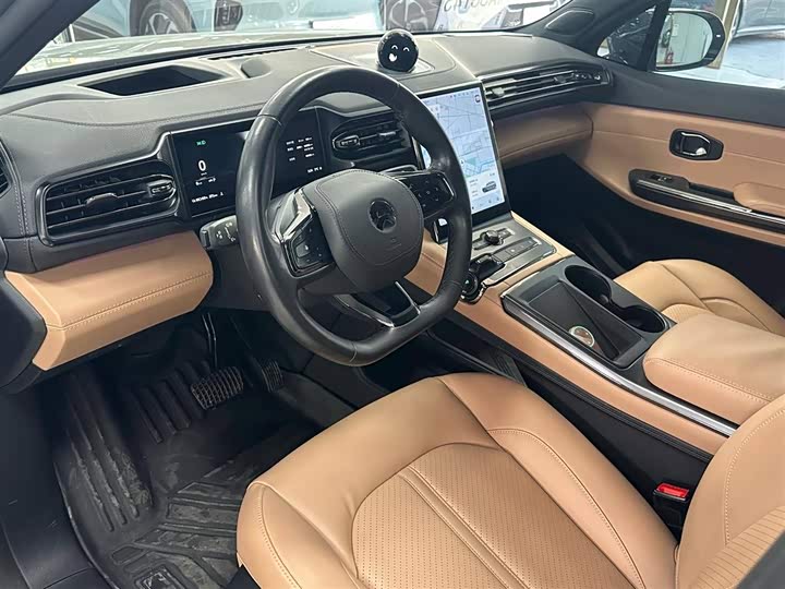 Фото 8 - Nio ES6