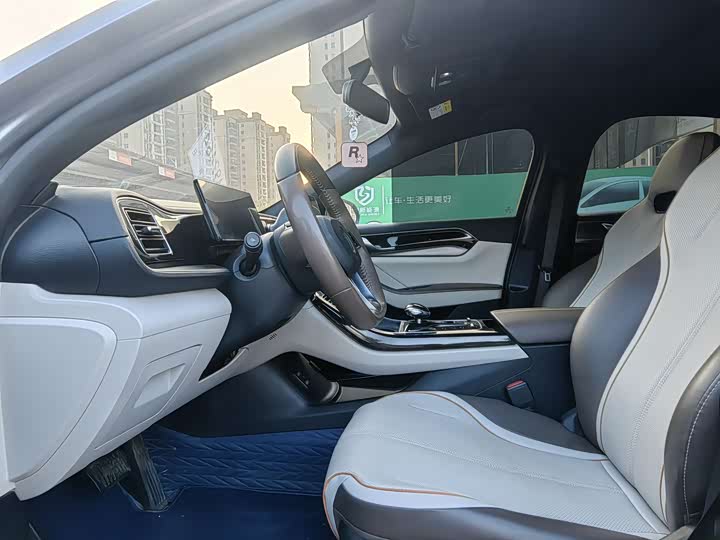 Фото 9 - BYD Qin Plus