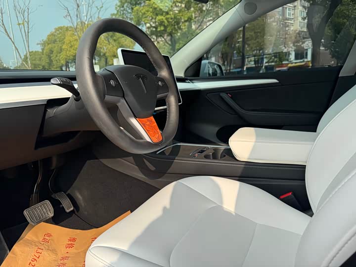 Фото 7 - Tesla Model Y