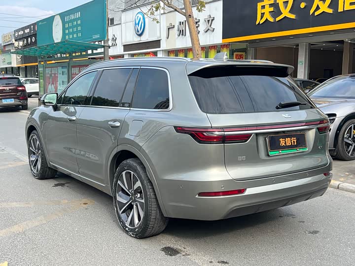 Фото 6 - LiXiang One