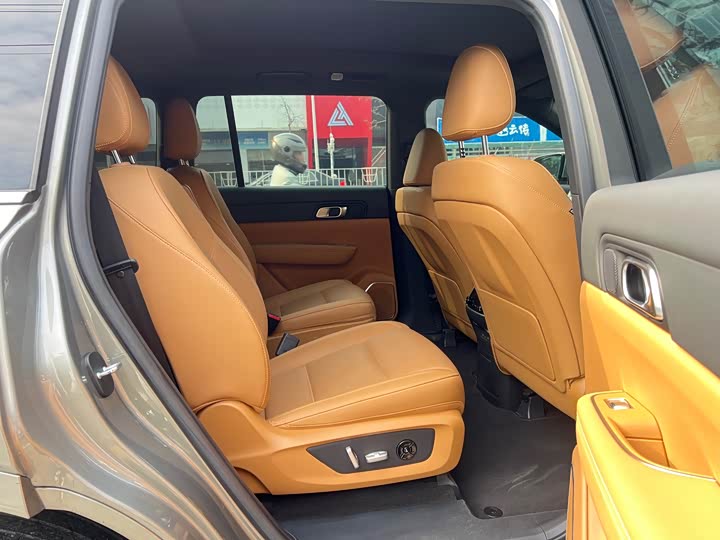 Фото 9 - LiXiang One