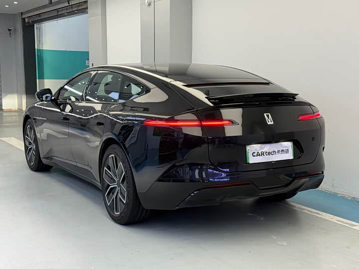 Фото 4 - Avatr 12