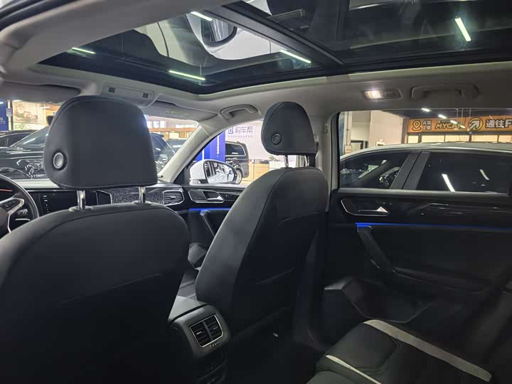 Фото 6 - Volkswagen Tayron GTE Hybrid