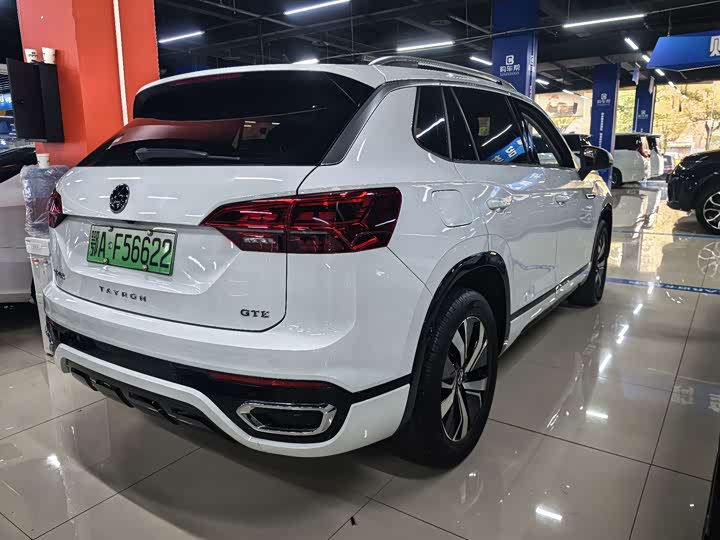 Фото 8 - Volkswagen Tayron GTE Hybrid