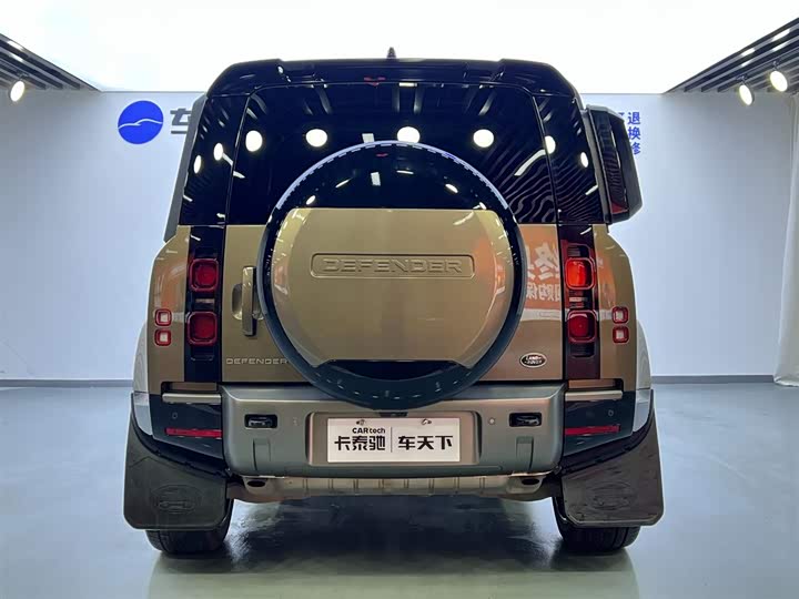 Фото 4 - Land Rover Defender