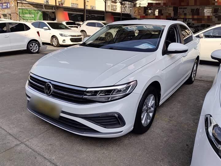 Фото 2 - Volkswagen Bora