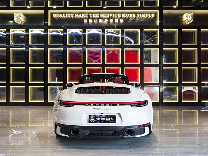 Фото 5 - Porsche 911