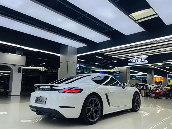 Фото 7 - Porsche 718