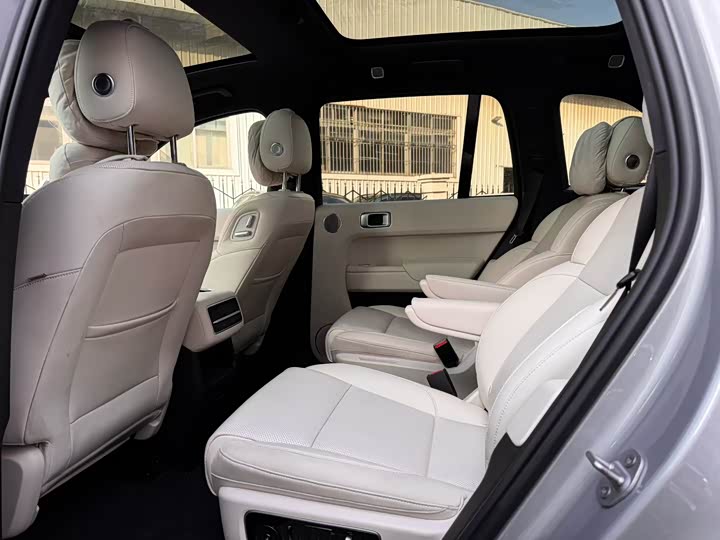 Фото 6 - LiXiang L8