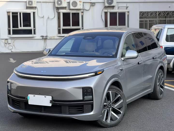 Фото 7 - LiXiang L8