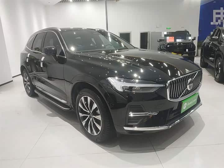 Фото 4 - Volvo XC60