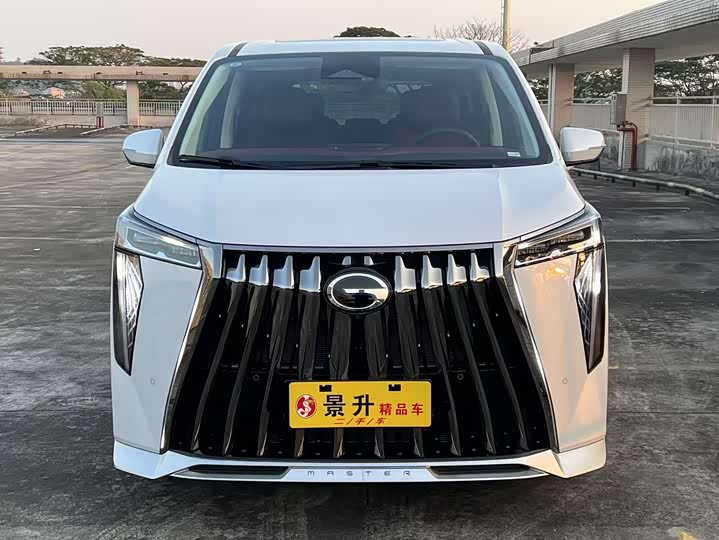 Фото 2 - GAC Trumpchi E9