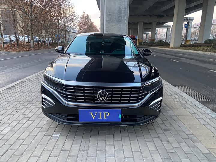 Фото 5 - Volkswagen Passat