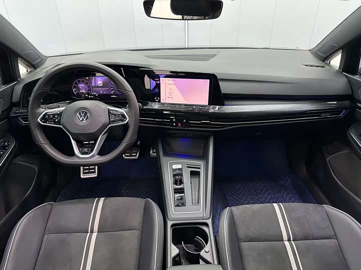 Фото 6 - Volkswagen Golf