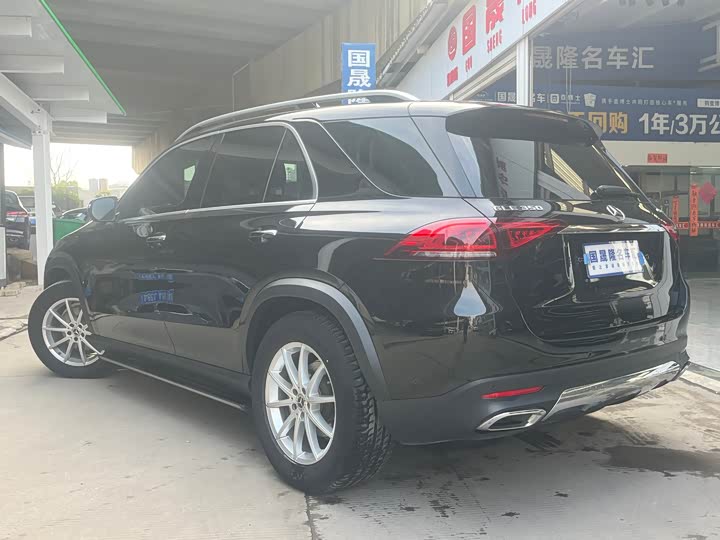 Фото 2 - Mercedes-Benz GLE-Class