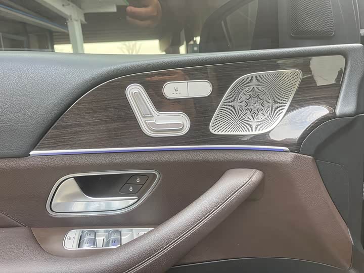 Фото 8 - Mercedes-Benz GLE-Class