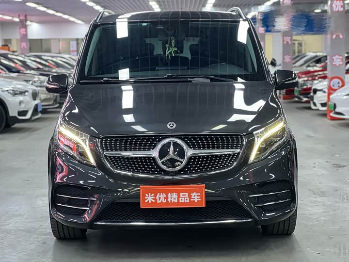 Фото 2 - Mercedes-Benz V-Class