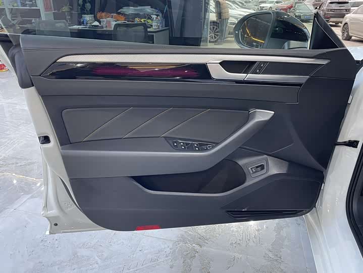 Фото 3 - Volkswagen CC