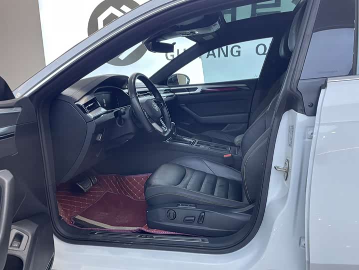 Фото 9 - Volkswagen CC