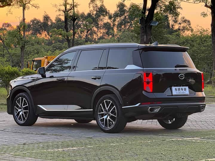 Фото 5 - GAC Trumpchi GS8