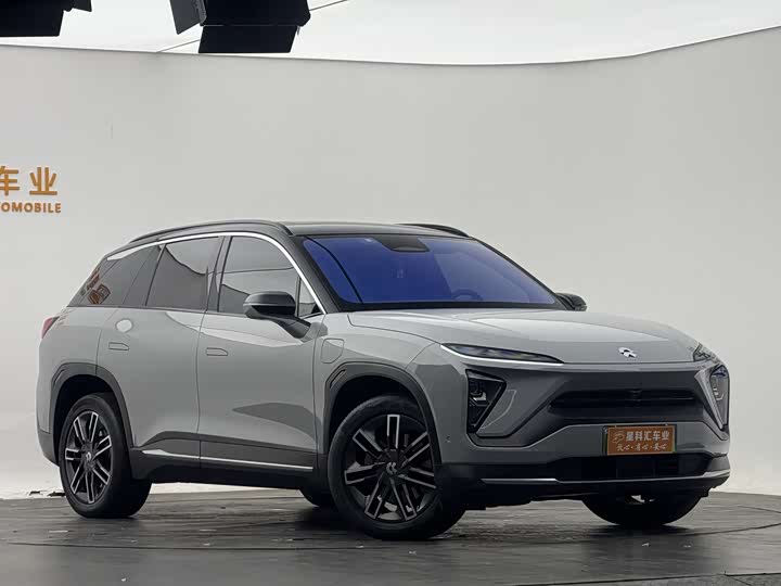 Фото 3 - Nio ES6