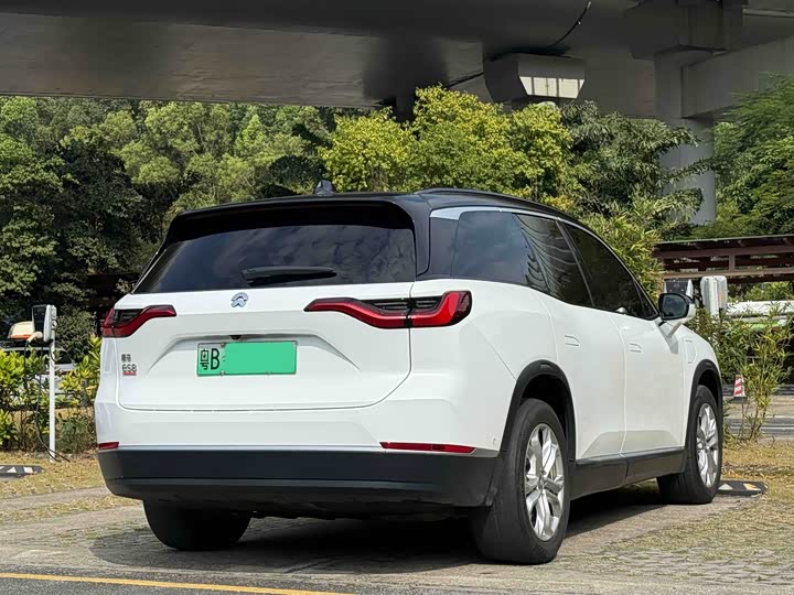 Фото 5 - Nio ES8