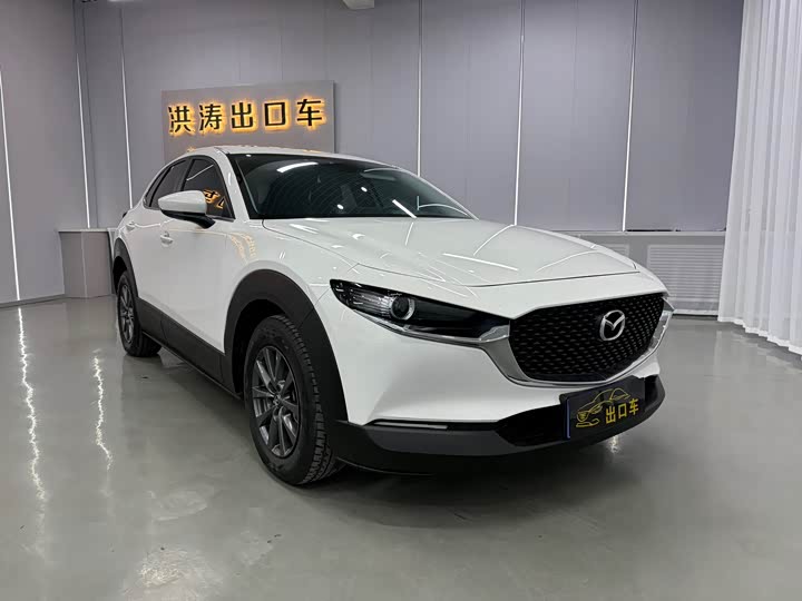 Фото 2 - Mazda CX-30