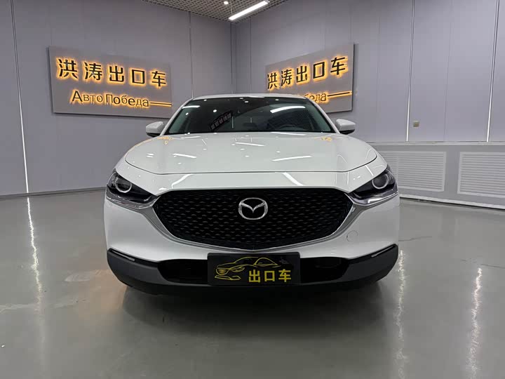 Фото 3 - Mazda CX-30