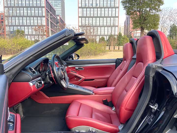 Фото 7 - Porsche 718