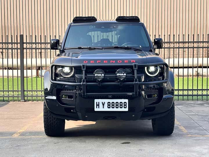 Фото 3 - Land Rover Defender