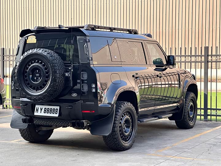 Фото 4 - Land Rover Defender