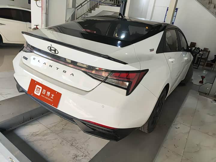 Фото 4 - Hyundai Elantra N line