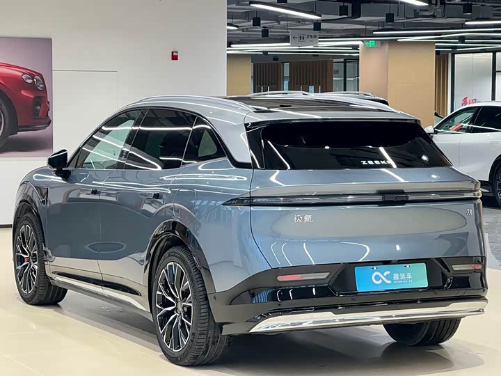 Фото 5 - Zeekr 7X