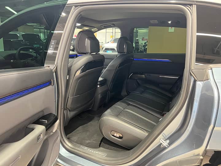 Фото 9 - Zeekr 7X