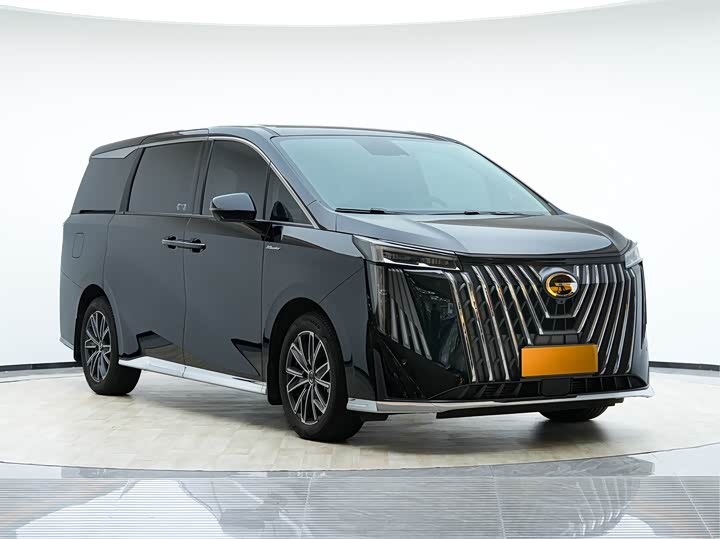 Фото 3 - GAC Trumpchi M8