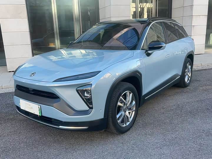 Фото 1 - Nio ES6